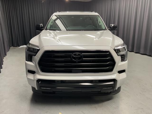 2024 Toyota Sequoia SR5