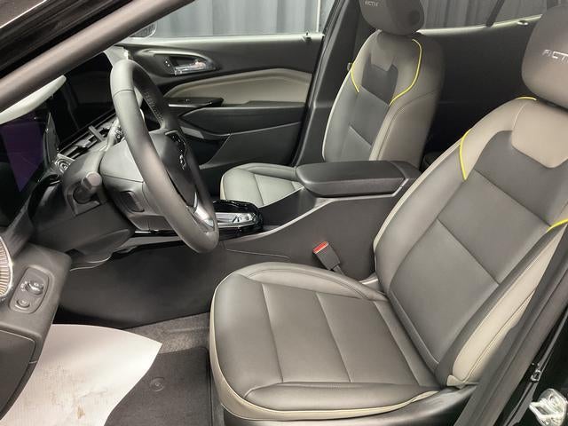 2026 Chevrolet Trax Activ - Photo 14