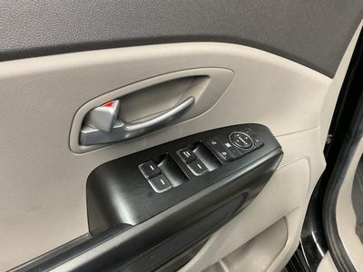 2017 Kia Sedona L